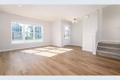 1082 Tundra Avenue, Oregon, WI 53575 - Photo 2