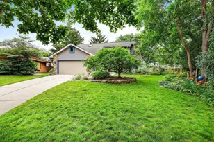 21 Torrey Pines Ct, Madison, WI 53717 - Photo 2