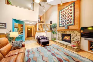 21 Torrey Pines Ct, Madison, WI 53717 - Photo 12