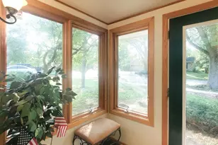 3117 Todd Dr, Madison, WI 53713 - Photo 6