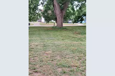 2043 Fairfax Avenue, Beloit, WI 53511 - Photo 2