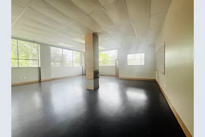 111 E Burnett Street #B, Beaver Dam, WI 53916 - Photo 6