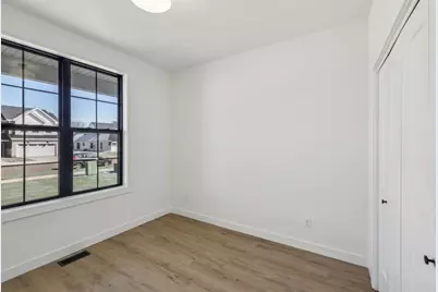 315 Willow Street, Pardeeville, WI 53954 - Photo 18