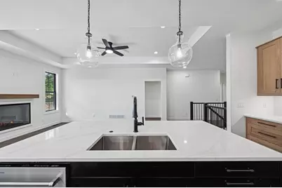 305 Willow Street, Pardeeville, WI 53954 - Photo 20