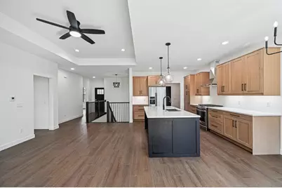 305 Willow Street, Pardeeville, WI 53954 - Photo 4