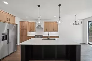 305 Willow St, Pardeeville, WI 53954 - Photo 16