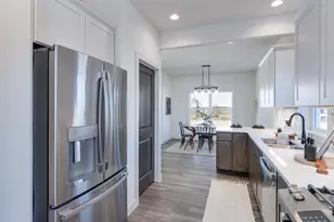 1295 Stonehaven Dr, Sun Prairie, WI 53590 - Photo 34