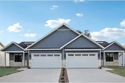 305 Willow Street, Pardeeville, WI 53954 - Photo 1