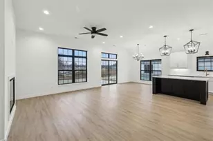 310 Willow St, Pardeeville, WI 53954 - Photo 10