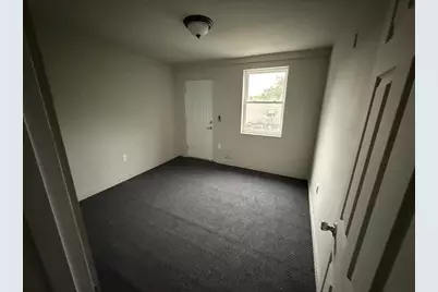 266 S Jackson Street, Janesville, WI 53548 - Photo 8