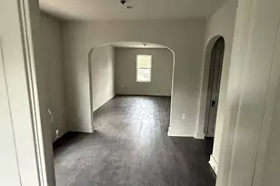 266 S Jackson St, Janesville, WI 53548 - Photo 4