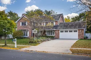 7205 Donna Dr, Middleton, WI 53562 - Photo 2