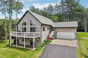 N6106 Fox Glen Rd, Portage, WI 53901 - Photo 1