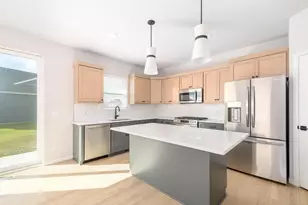 6506 Prairie Wood Dr, Mcfarland, WI 53558 - Photo 8