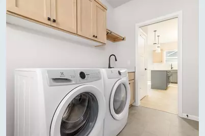 6506 Prairie Wood Drive, Mcfarland, WI 53558 - Photo 10