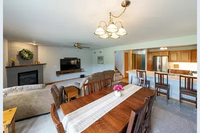 1204 Enterprise Drive, Verona, WI 53593 - Photo 4