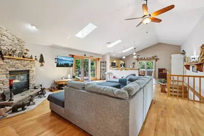 102 Cheney Avenue, Endeavor, WI 53930 - Photo 4