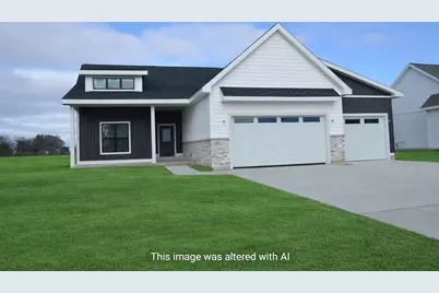 318 Willow Street, Pardeeville, WI 53954 - Photo 1