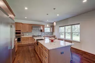 1452 Serenity Ct, Sun Prairie, WI 53590 - Photo 8