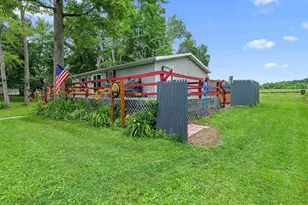 N4580 Elm St, Princeton, WI 54968 - Photo 8