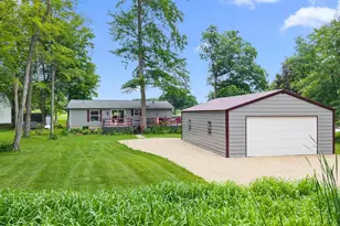 N4580 Elm St, Princeton, WI 54968 - Photo 1
