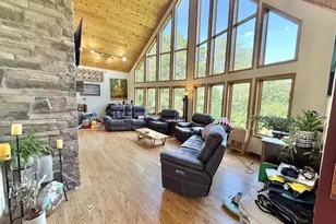 N7182 McCabe Rd, Elkhorn, WI 53121 - Photo 6