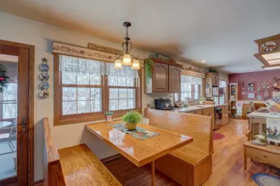 10538 W Erbe Road, Blue Mounds, WI 53517 - Photo 10