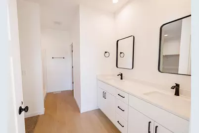 1702 Kyle Circle, Beloit, WI 53511 - Photo 20