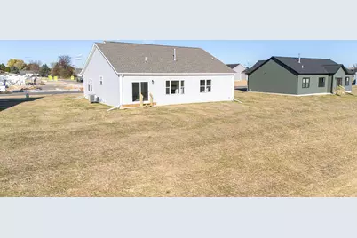 1708 Kyle Circle, Beloit, WI 53511 - Photo 20