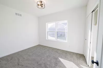 1708 Kyle Circle, Beloit, WI 53511 - Photo 16