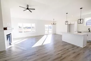 1708 Kyle Circle, Beloit, WI 53511 - Photo 18