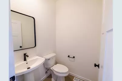 1726 Kyle Circle, Beloit, WI 53511 - Photo 14