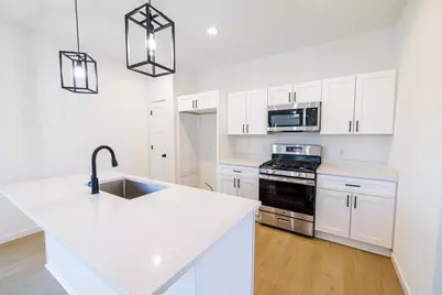 1726 Kyle Circle, Beloit, WI 53511 - Photo 8