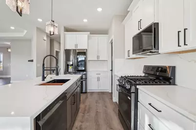 264 Falcon Court, Sauk City, WI 53583 - Photo 12