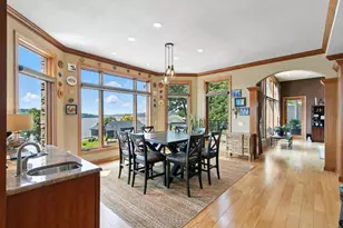 E12261 Timber Rdg Trl, Prairie Du Sac, WI 53578 - Photo 12