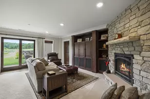 596 Hillcrest Ln, Brooklyn, WI 53521 - Photo 40