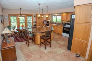 18 Clarendon Ct, Madison, WI 53704 - Photo 22