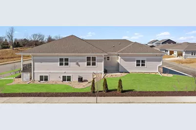 2860 Wild Goose Way, Stoughton, WI 53589 - Photo 4