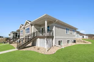 2862 Wild Goose Wy, Stoughton, WI 53589 - Photo 4