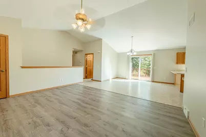N9560 - N9562 County Road Cc, Belleville, WI 53508 - Photo 6
