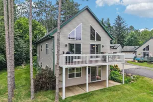 N6106 Fox Glen Rd, Portage, WI 53901 - Photo 2