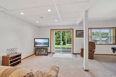 N6106 Fox Glen Road, Portage, WI 53901 - Photo 52