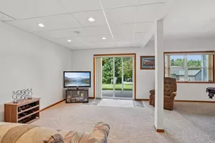 N6106 Fox Glen Rd, Portage, WI 53901 - Photo 52