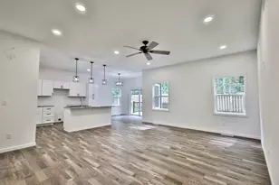 1118 Grand Pines Cir, Wisconsin Dells, WI 53965 - Photo 4