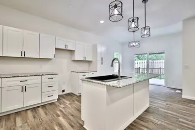 1118 Grand Pines Circle, Wisconsin Dells, WI 53965 - Photo 10