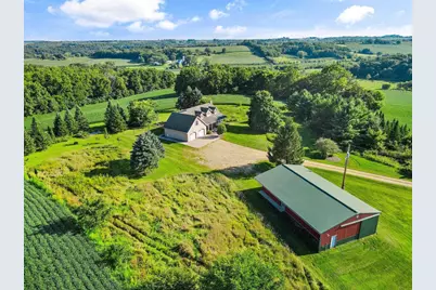 8542 Bakken Road, Mount Horeb, WI 53572 - Photo 12