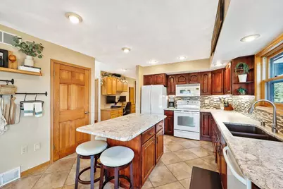 8542 Bakken Road, Mount Horeb, WI 53572 - Photo 26