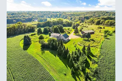 8542 Bakken Road, Mount Horeb, WI 53572 - Photo 16