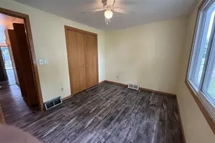 210 View St, Tomah, WI 54660 - Photo 8