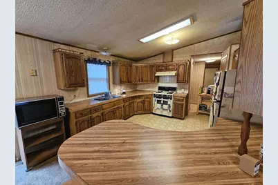 1150 Gale Court, Wisconsin Dells, WI 53965 - Photo 16